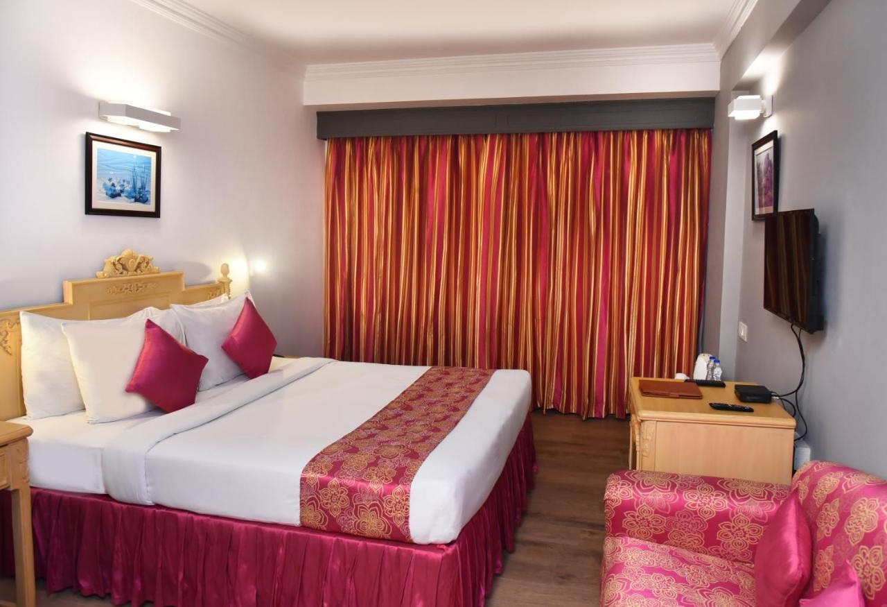 Golden Parkk Hotel Kalkutta Kültér fotó