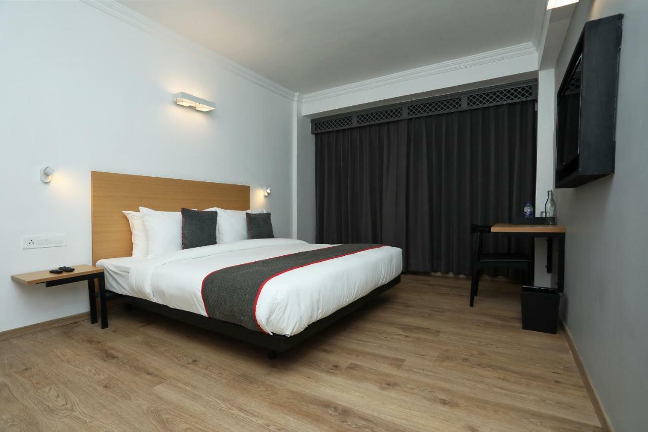 Golden Parkk Hotel Kalkutta Kültér fotó